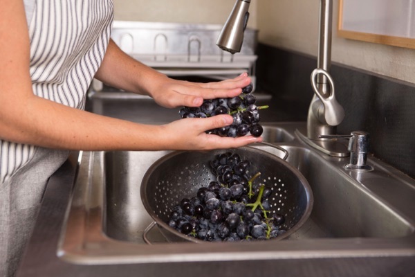 How To Wash Grapes Step 3